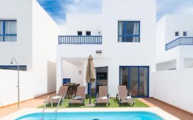 Luxury 3-Bedroom Villa With Heated Private Pool - In Marina Rubicon, Playa Blanca, Lanzarote